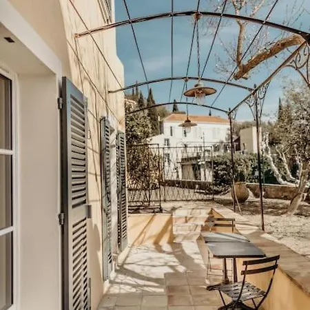 Superbe T2 Voutes Majestueuses Terrasse & Jardin Apartment
